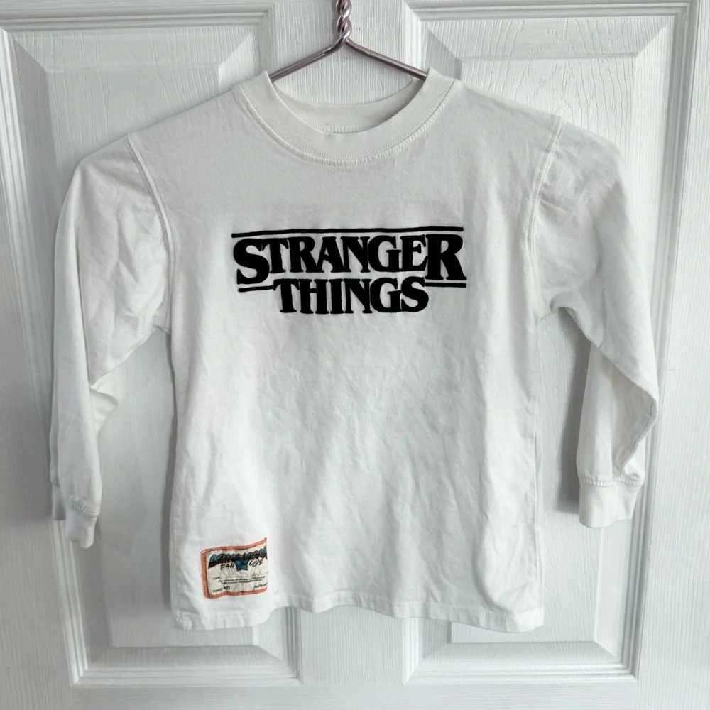 Zara x Stranger Things Kids Sz 6-7 White Long Sleeve Logo Tee